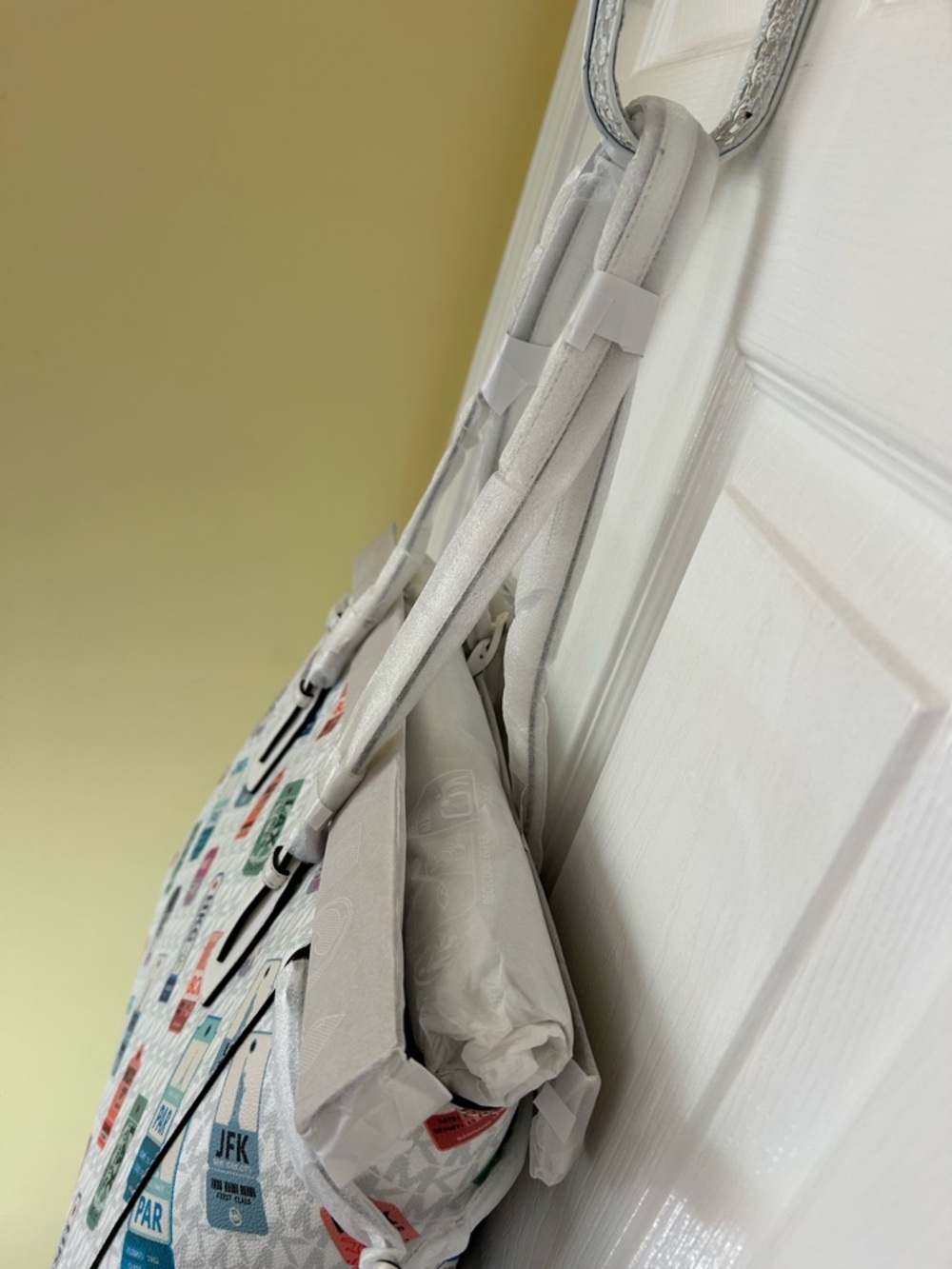 Michael Kors Tote with Multicolor Luggage Tag Print - Picture 7 of 7